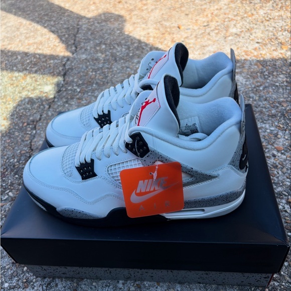 Air Retro Jordan Retro 4 Cement Size 12